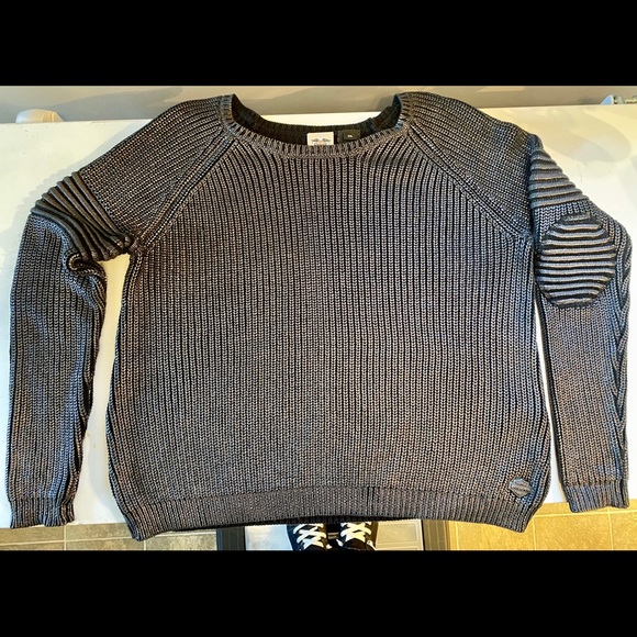 NWOT Stunning Harley-Davidson Silver Knit Sweater - Picture 1 of 10
